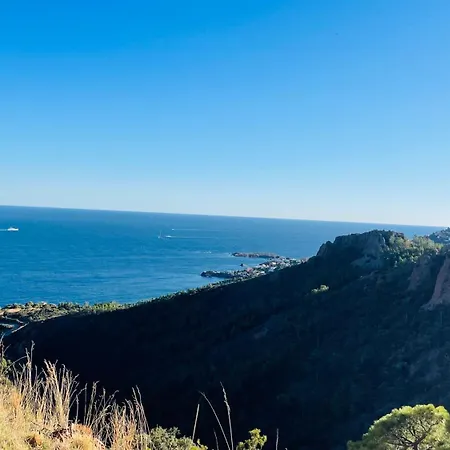 Chez Michele Et Vincent Апартаменты